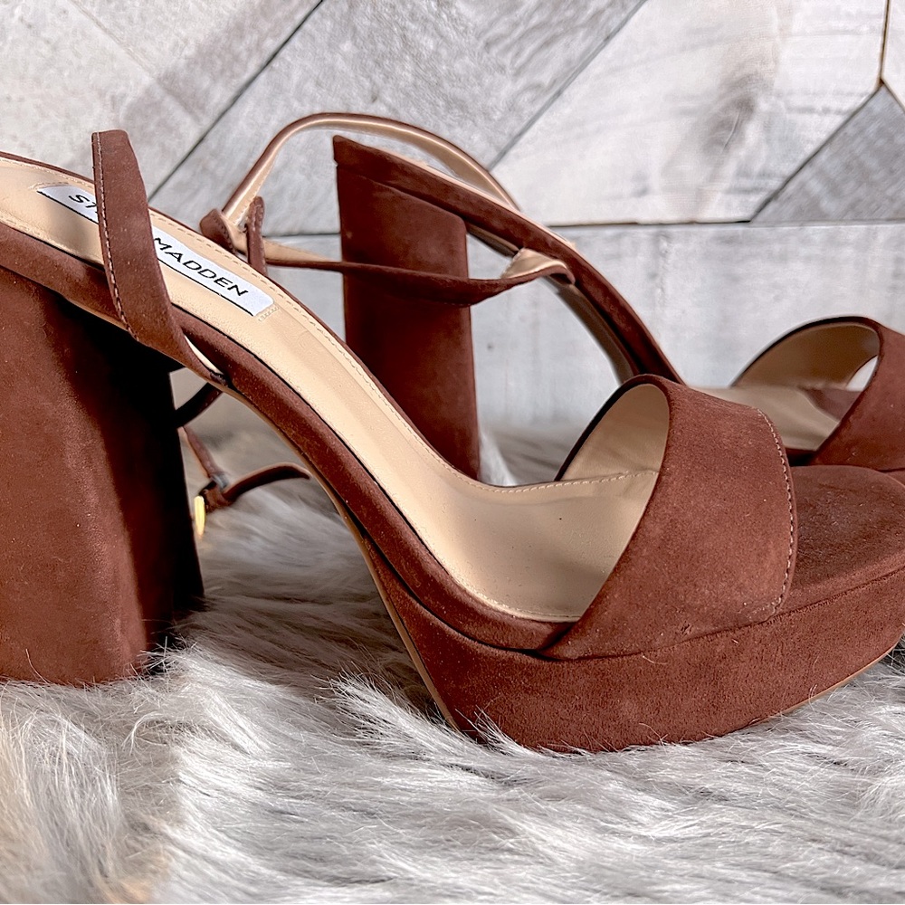 STEVE MADDEN LESSA NUBUCK ANKLE STRAP PLATFORM HEELS    SIZE 9.5 - Picture 3 of 12